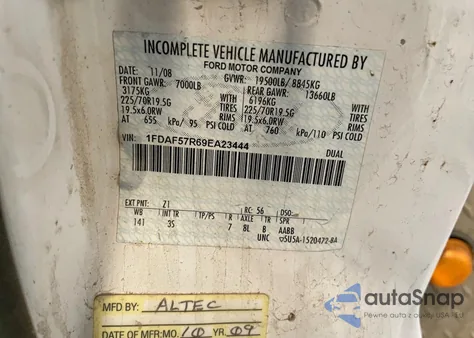 2009 Ford F550 Super Duty z USA, uszkodzony, nr VIN 1FDAF57R69EA23444